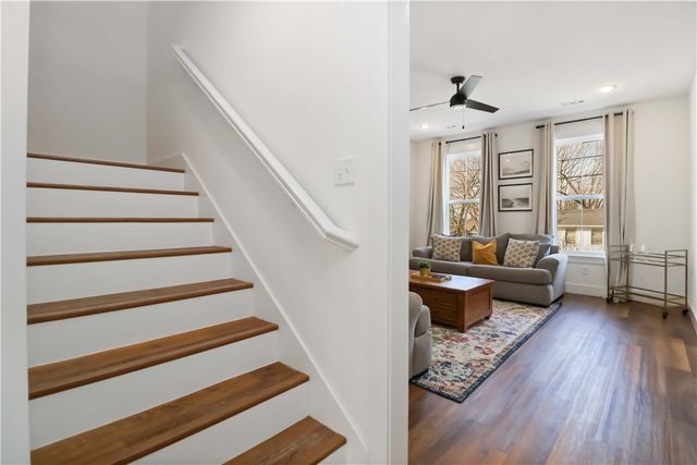 344 N Fletcher Avenue, Fayetteville, AR 72701