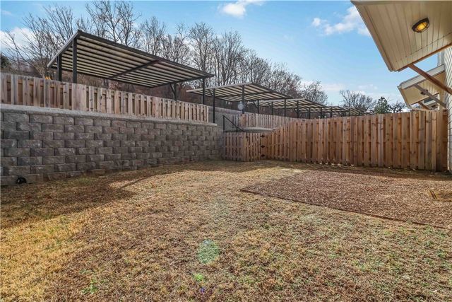 344 N Fletcher Avenue, Fayetteville, AR 72701