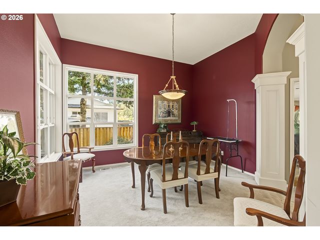 501 Nw MAWRCREST Pl, Gresham, OR 97030