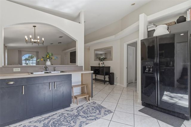 3734 ABINGTON AVENUE S, St Petersburg, FL 33711