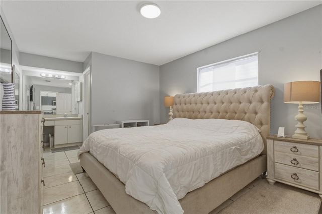 3734 ABINGTON AVENUE S, St Petersburg, FL 33711