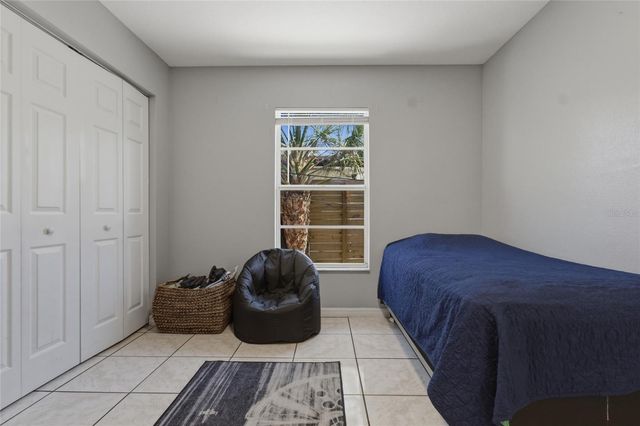 3734 ABINGTON AVENUE S, St Petersburg, FL 33711