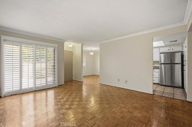 910 N Redding, Upland, CA 91786