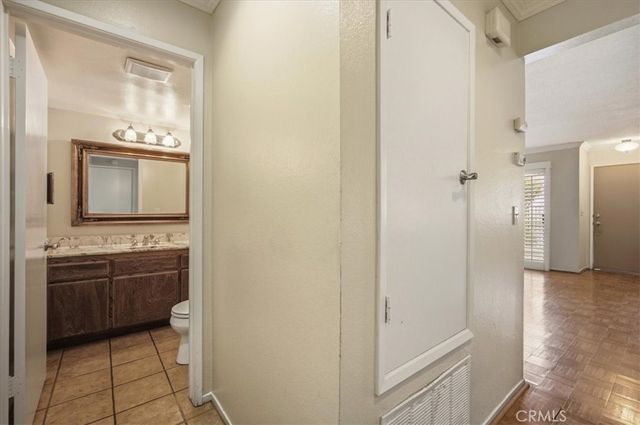910 N Redding, Upland, CA 91786