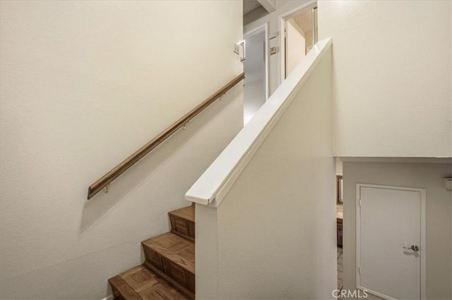 910 N Redding, Upland, CA 91786