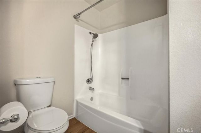 910 N Redding, Upland, CA 91786