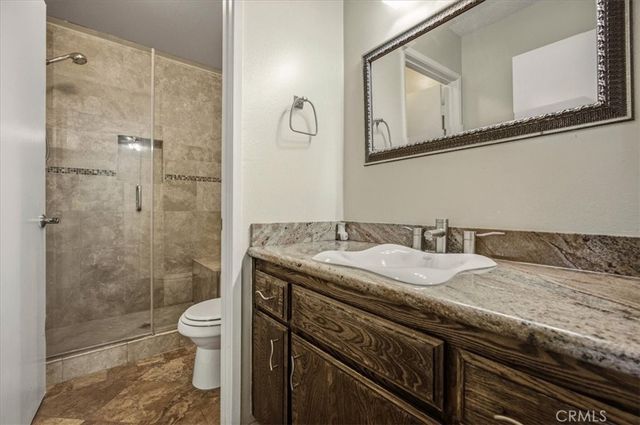 910 N Redding, Upland, CA 91786