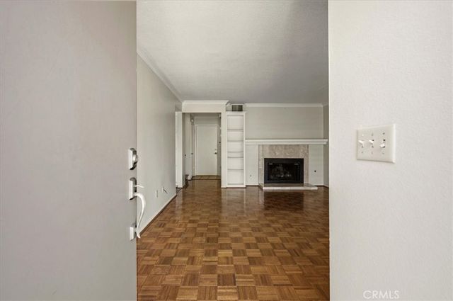 910 N Redding, Upland, CA 91786