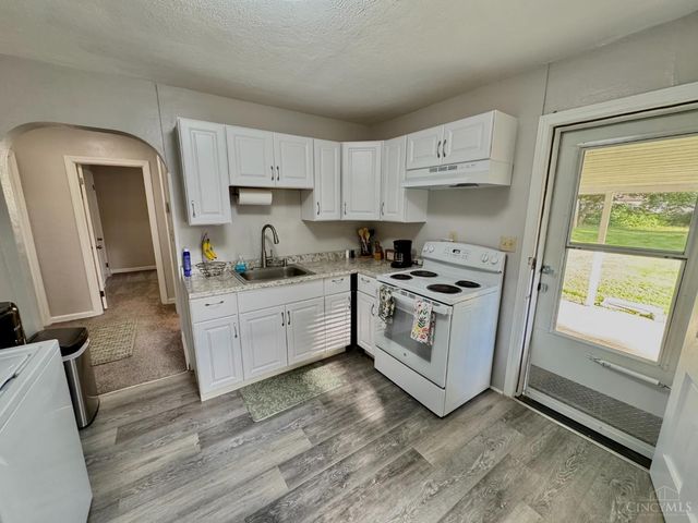 201 Ohio Avenue, Trenton, OH 45067