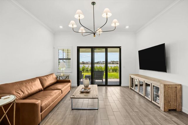 489 SE Fascino Circle, Port St. Lucie, Port St Lucie, FL 34984