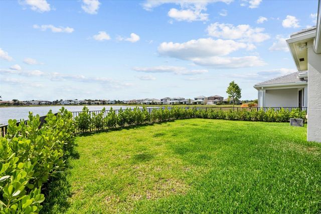 489 SE Fascino Circle, Port St. Lucie, Port St Lucie, FL 34984