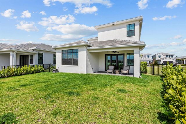 489 SE Fascino Circle, Port St. Lucie, Port St Lucie, FL 34984