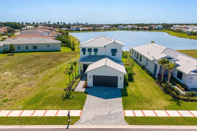 489 SE Fascino Circle, Port St. Lucie, Port St Lucie, FL 34984