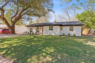 8414 Briarwood LN, Austin, TX 78757