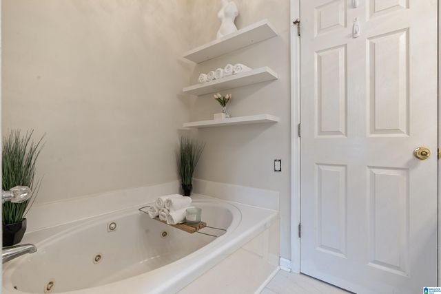 1167 AMBERLEY WOODS DRIVE, Helena, AL 35080