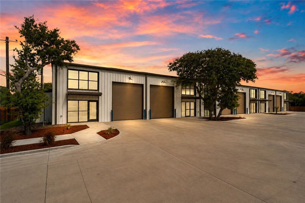 350 Shaver 103, Aransas Pass, TX 78336 — photo 2