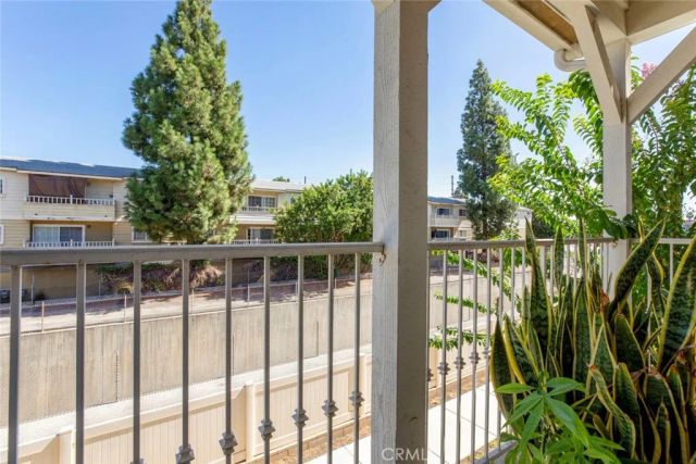 9116 Foster Lane, Chatsworth, CA 91311