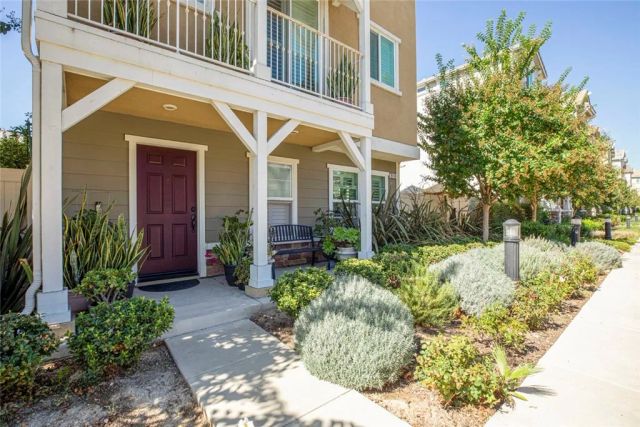 9116 Foster Lane, Chatsworth, CA 91311