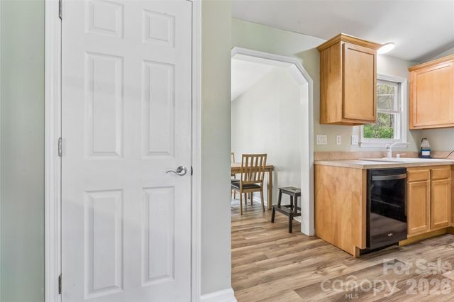 6127 Dovetail Court, Charlotte, NC 28227