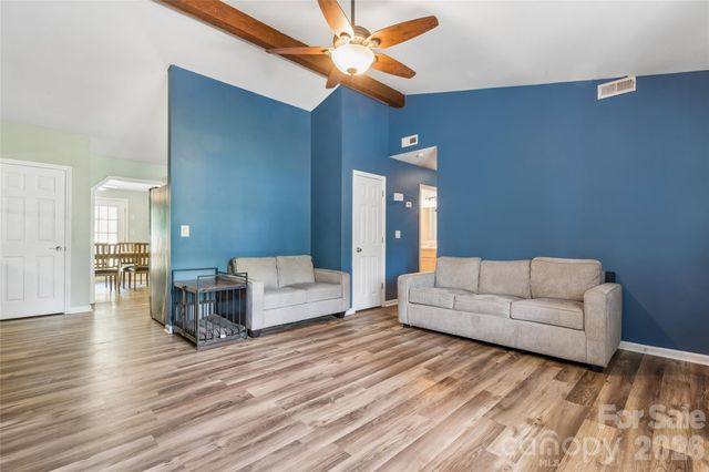 6127 Dovetail Court, Charlotte, NC 28227