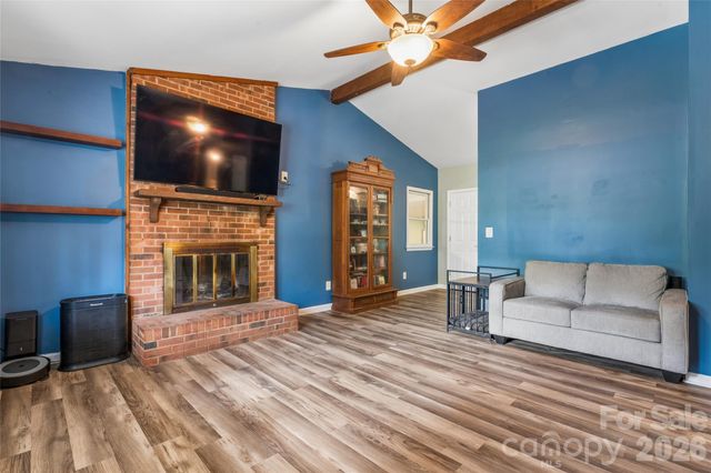 6127 Dovetail Court, Charlotte, NC 28227