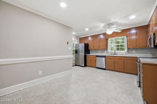 103 Greenwood Drive, Greenville, NC 27834
