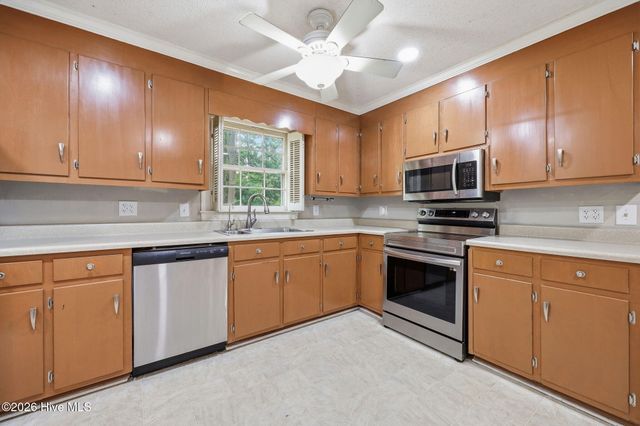 103 Greenwood Drive, Greenville, NC 27834