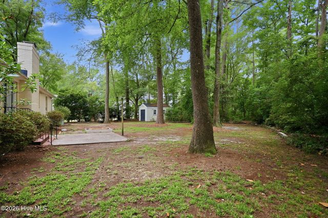 103 Greenwood Drive, Greenville, NC 27834