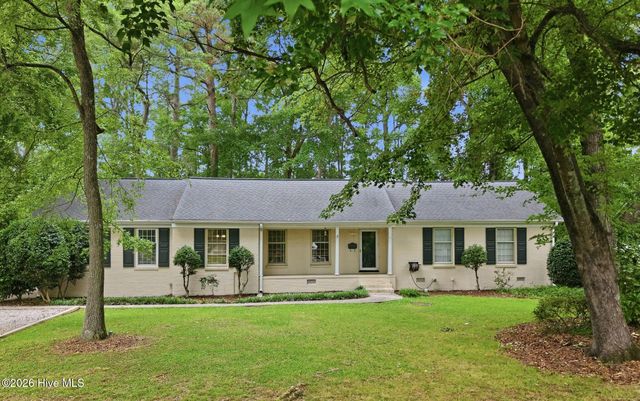 103 Greenwood Drive, Greenville, NC 27834