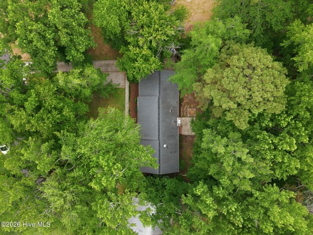 103 Greenwood Drive, Greenville, NC 27834