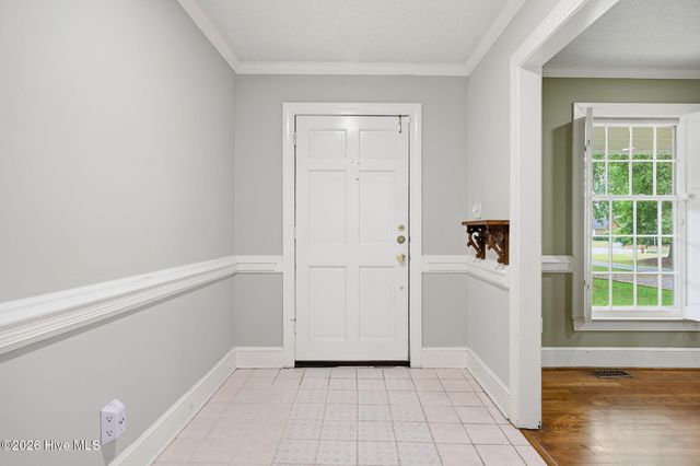103 Greenwood Drive, Greenville, NC 27834