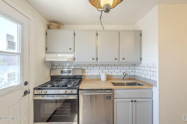 221 S Paseo Tierra Apt A, Green Valley, AZ 85614