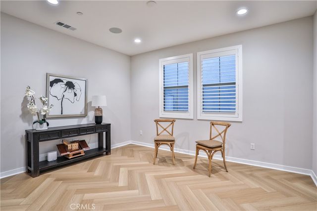 1419 N Indian Hill Boulevard, Claremont, CA 91711