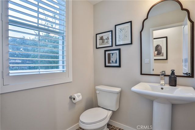 1419 N Indian Hill Boulevard, Claremont, CA 91711