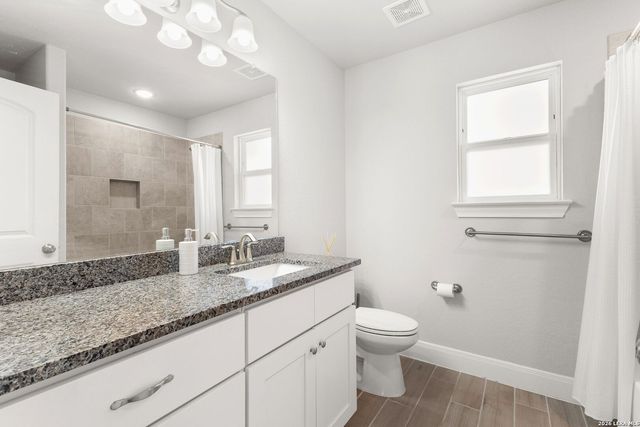 257 Club View East, Seguin, TX 78155