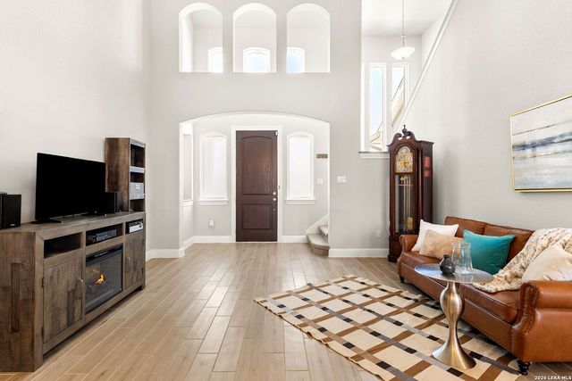 257 Club View East, Seguin, TX 78155