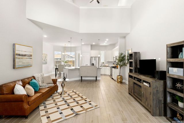 257 Club View East, Seguin, TX 78155