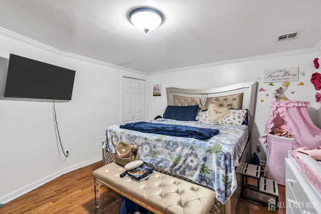 528 High Street, Perth Amboy, NJ 08861