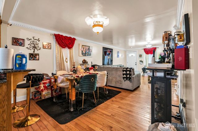 528 High Street, Perth Amboy, NJ 08861