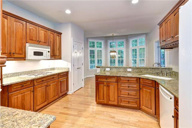 305 Par DR, Williamsburg, VA 23188