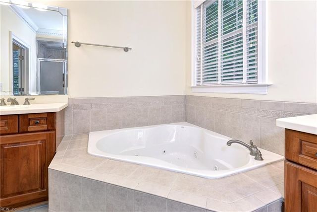 305 Par DR, Williamsburg, VA 23188