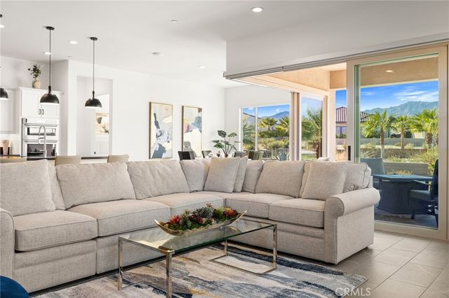 11 Chablis, Rancho Mirage, CA 92270