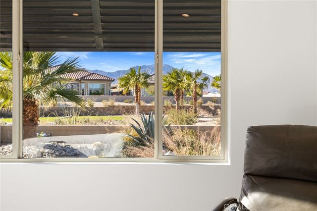 11 Chablis, Rancho Mirage, CA 92270
