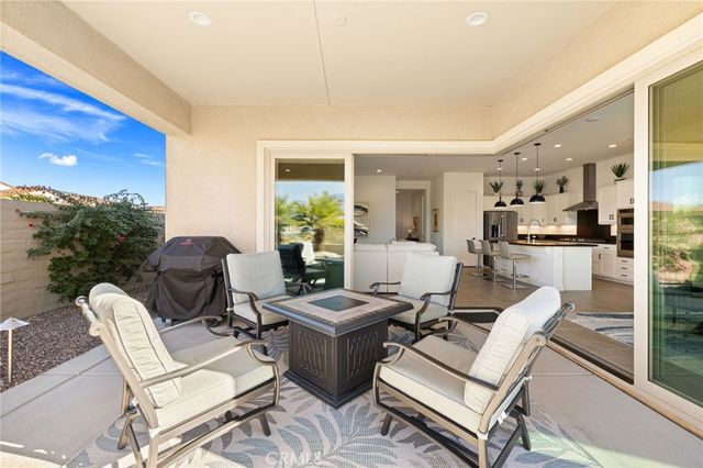 11 Chablis, Rancho Mirage, CA 92270