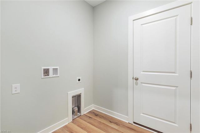191 Courtney LN, Dutton, VA 23050