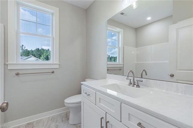 191 Courtney LN, Dutton, VA 23050