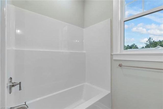 191 Courtney LN, Dutton, VA 23050