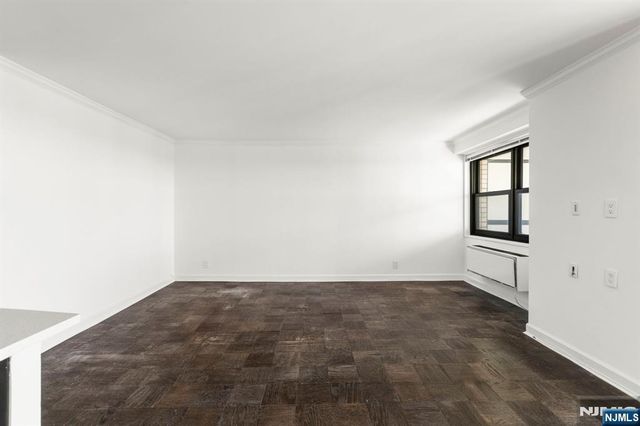 7855 Boulevard East 12F, North Bergen, NJ 07047
