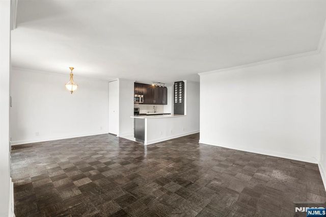 7855 Boulevard East 12F, North Bergen, NJ 07047