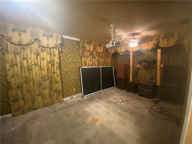 313 Reynolds Street, Brunswick, GA 31520